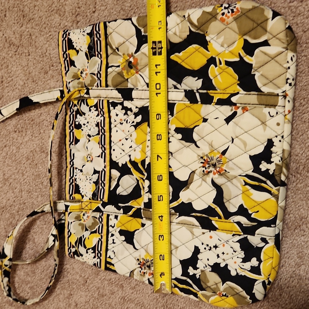 Retired Vera Bradley Dogwood Print Tote, Excellent Condition, 11x14 - Picture 10 of 13